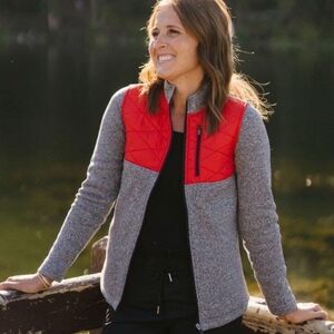 NWOT Women's XL Red Quilted Ash Cabin Jacket - Zyia